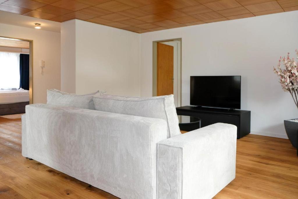 Mariposa Spiez Apartment Luaran gambar