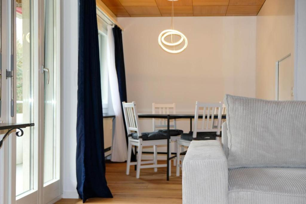 Mariposa Spiez Apartment Luaran gambar